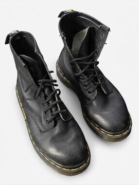 Vintage Dr Martens 8 Eye Boots Size 6 US 4 UK Made in England Black